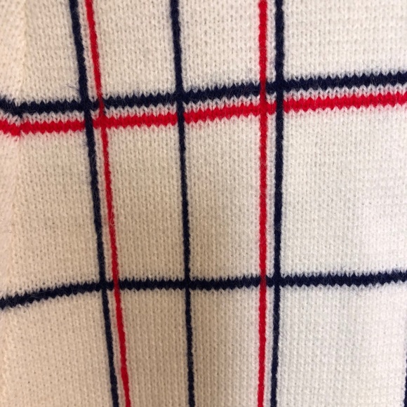 Vintage Window Pane Check Knit Cape - Picture 8 of 9